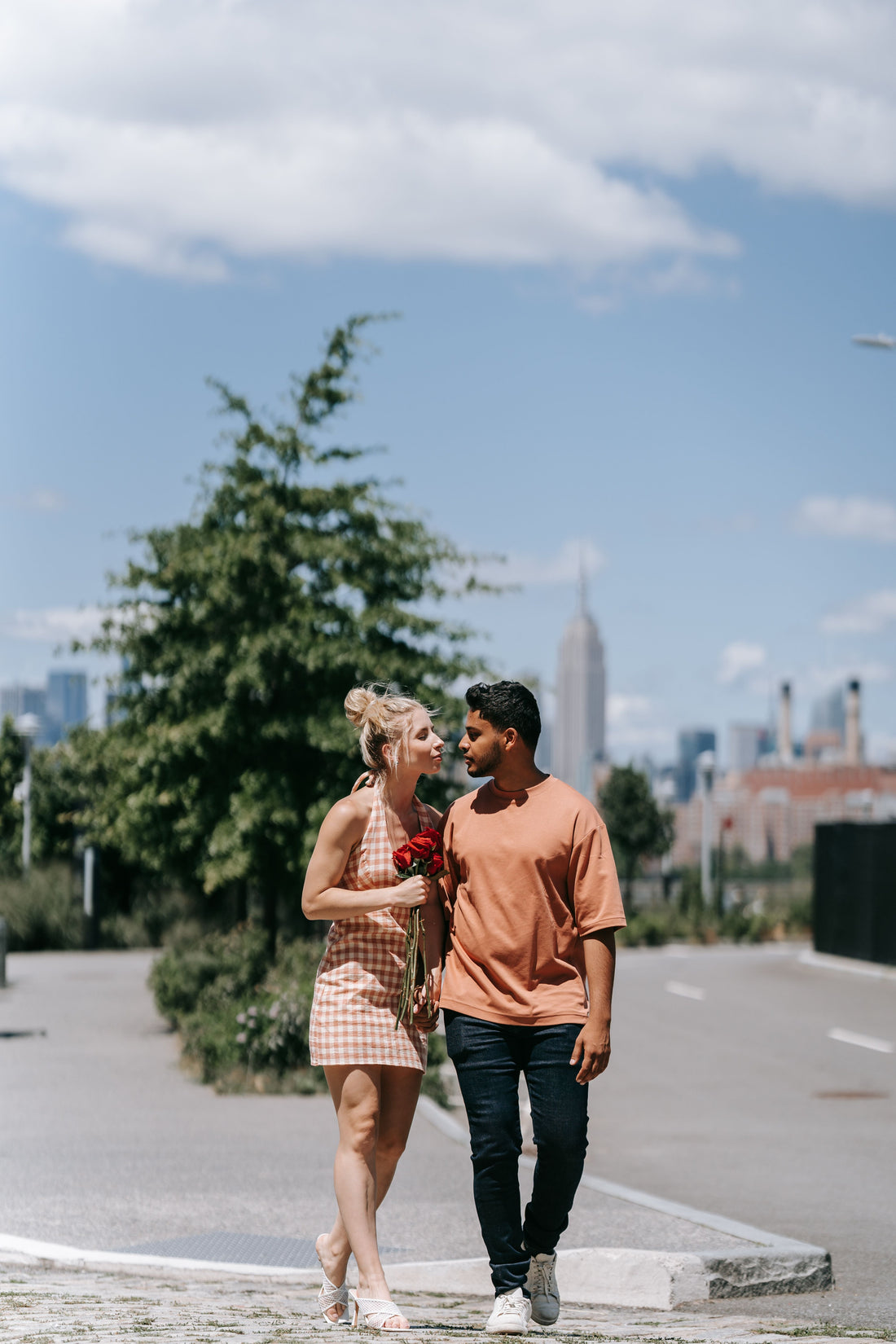 Flower Buying Tips for Guys: A No-Stress Guide